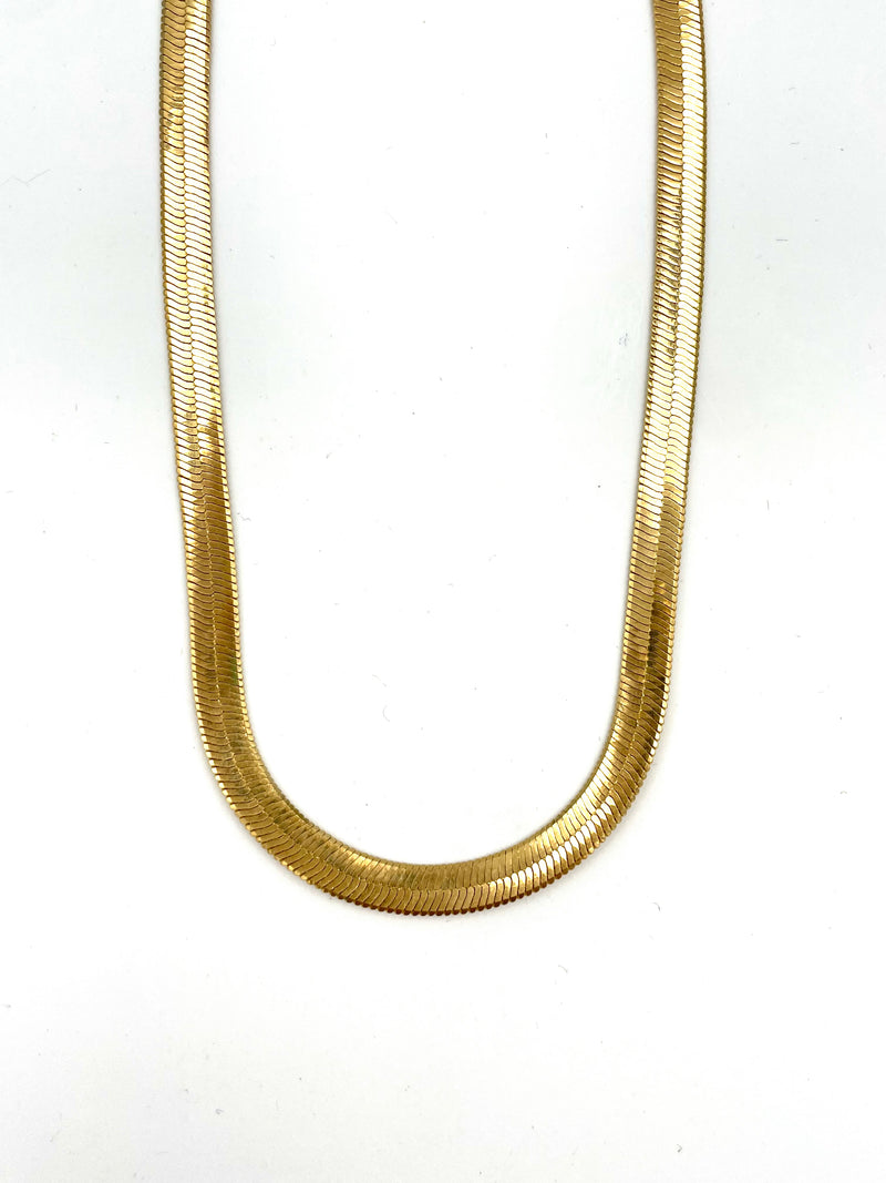 Sleek Necklace